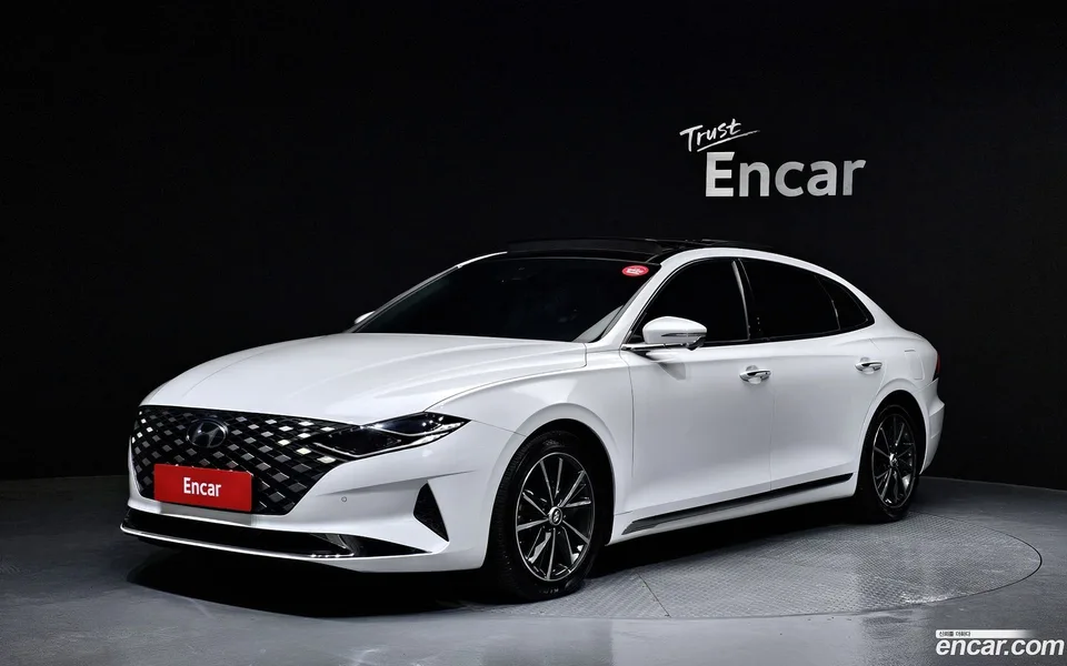 Hyundai Grandeur IG 3.0 LPi 2022 — фото 1, купить с доставкой в Москву