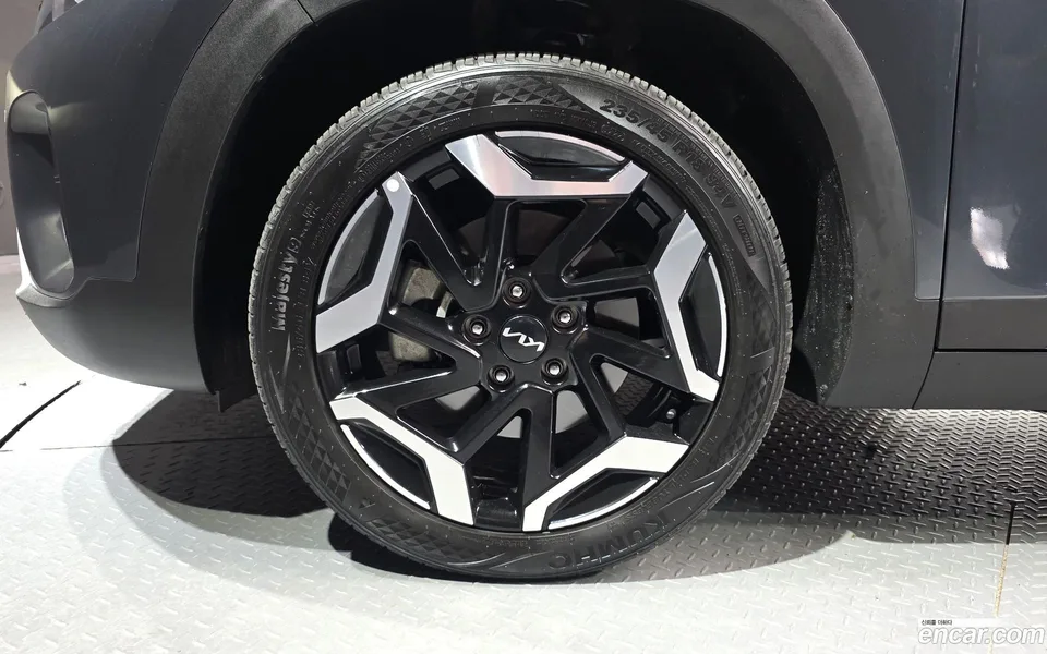 Kia Seltos 1.6 2WD 2023 — миниатюра 5