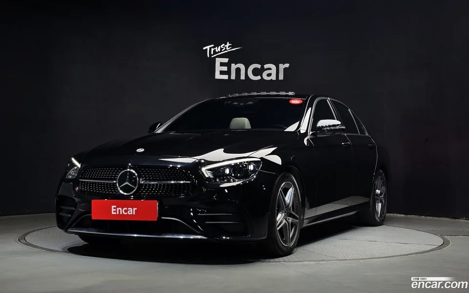 Mercedes-Benz E-Class E250 AMG Line 2023 — фото 1, купить с доставкой в Москву
