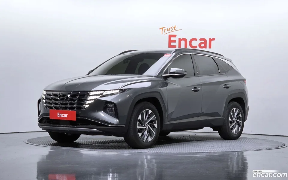 Hyundai Tucson Hybrid 2WD 2022 — фото 1, купить с доставкой в Москву