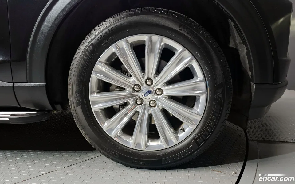 Ford Explorer 2.3 4WD 2022 — миниатюра 2