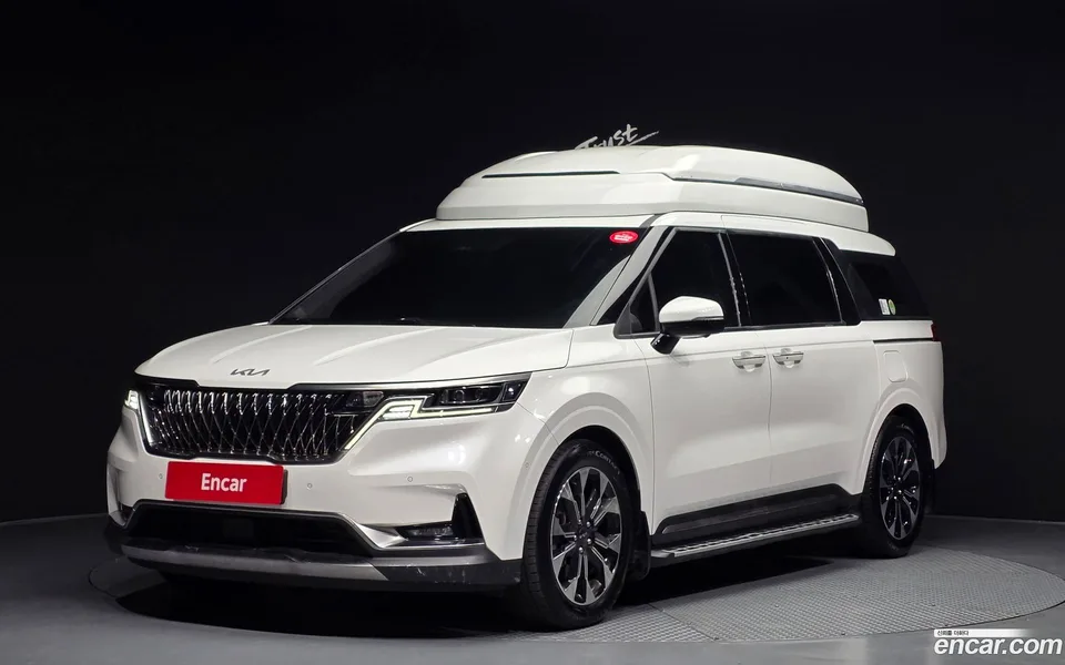 Kia Carnival 9 2022 — фото 1, купить с доставкой в Москву