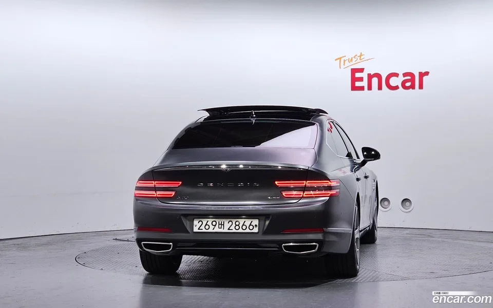 Genesis G80 2.5 2WD 2022 — миниатюра 4