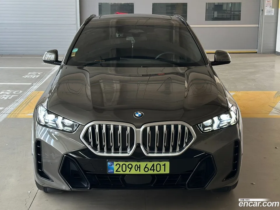 BMW X6 xDrive40i M 2025 — миниатюра 3
