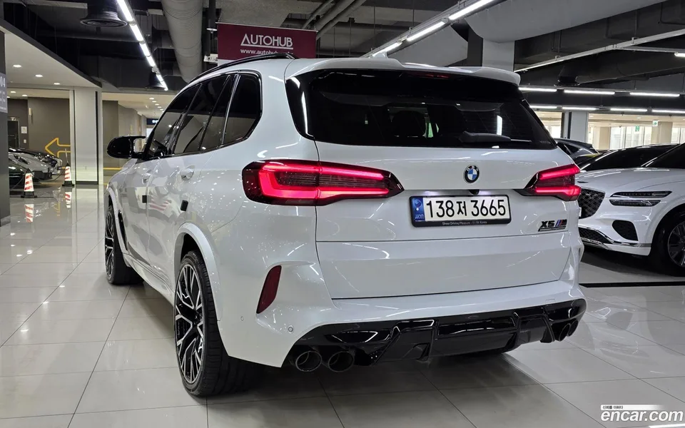 BMW X5M 4.4 2022 — миниатюра 2