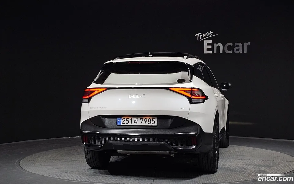 Kia Sportage Hybrid 30 2WD 2024 — миниатюра 3