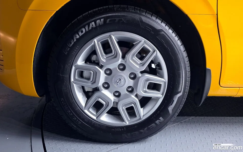Hyundai Staria L3.5 2024 — миниатюра 2