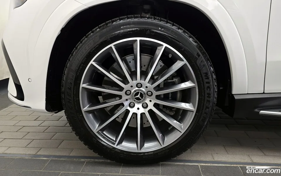 Mercedes-Benz GLE-Class GLE450 4MATIC 2025 — миниатюра 2
