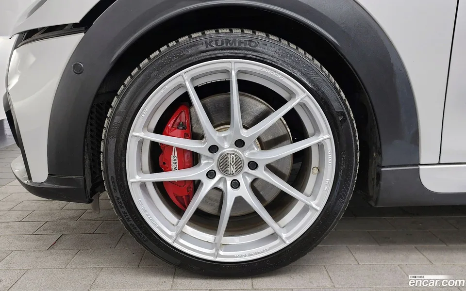 MINI Cooper S JCW 2023 — миниатюра 5