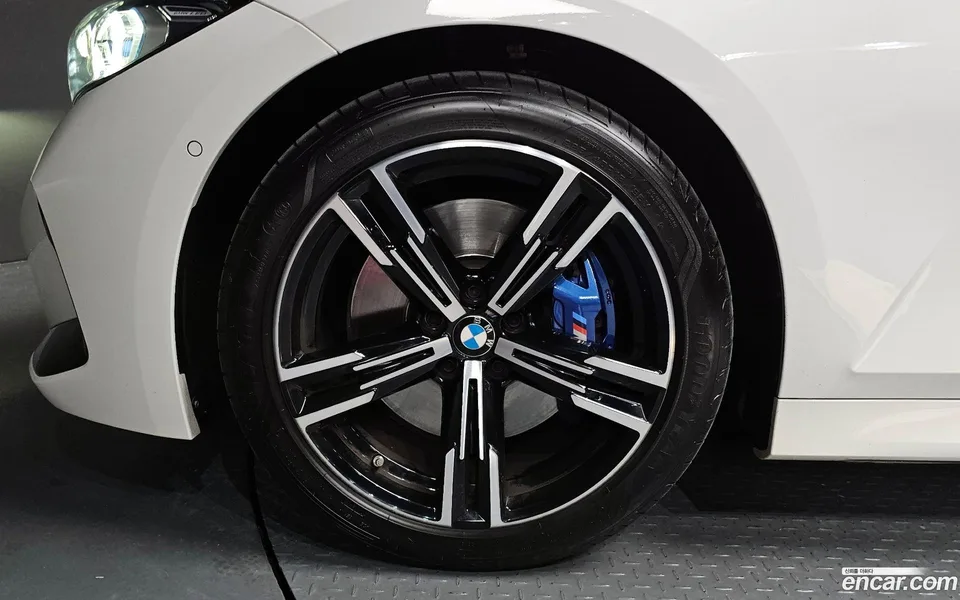 BMW 3 Series 320d M 2023 — миниатюра 2