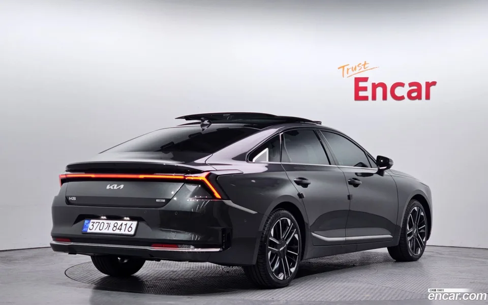 Kia K8 Hybrid 2025 — миниатюра 2