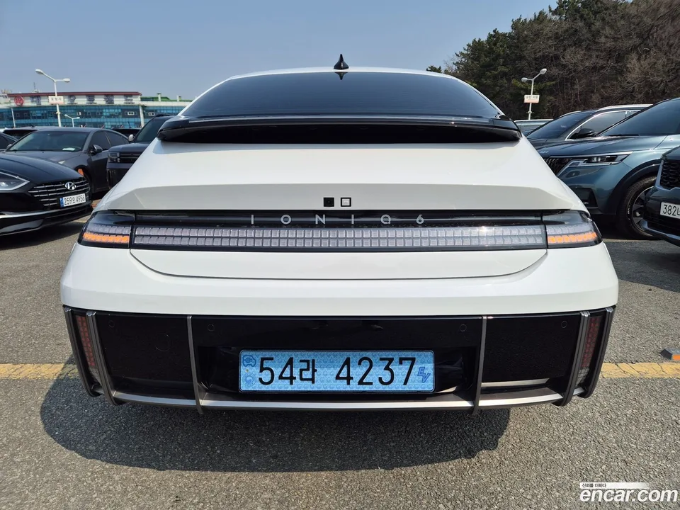Hyundai Ioniq 6 2025 — миниатюра 2