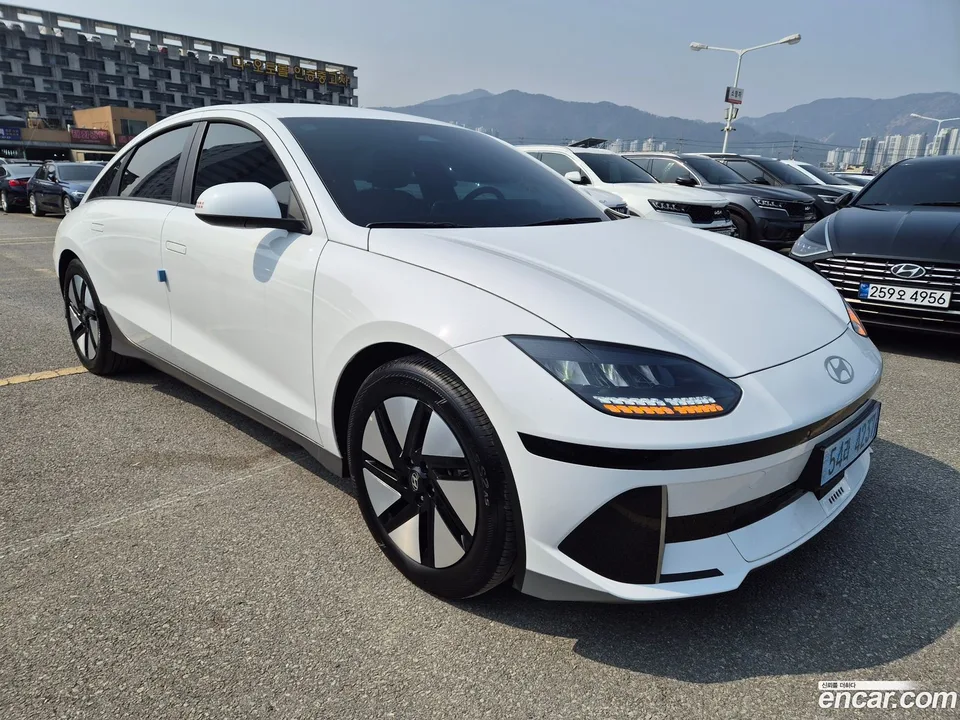 Hyundai Ioniq 6 2025 — миниатюра 3