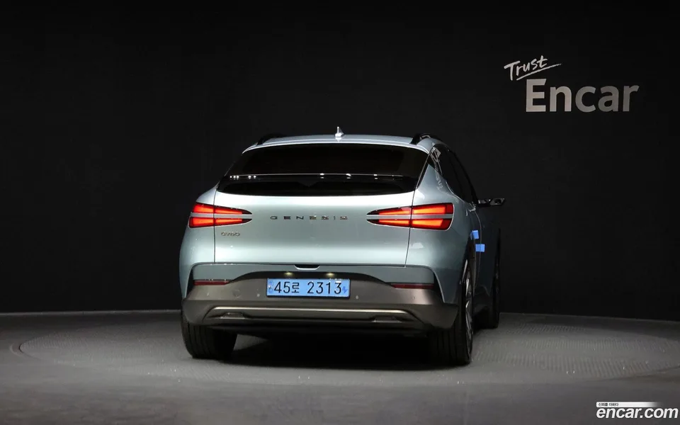 Genesis GV60 AWD 2023 — миниатюра 4
