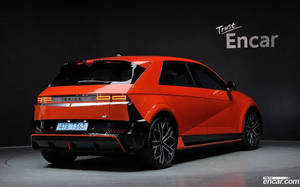 Hyundai Ioniq 5 N 2025 — миниатюра 2