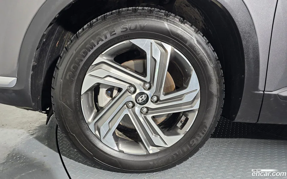 Hyundai SantaFe 2.2 4WD 2022 — миниатюра 2