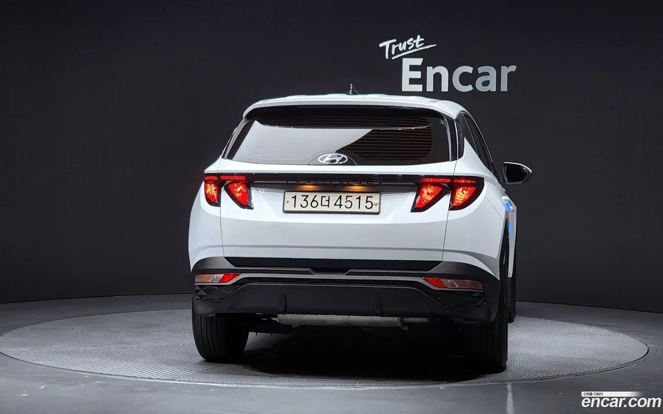 Hyundai Tucson 1.6 2WD 2022 — миниатюра 2