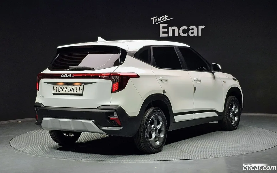 Kia Seltos 1.6 2WD 2024 — миниатюра 2