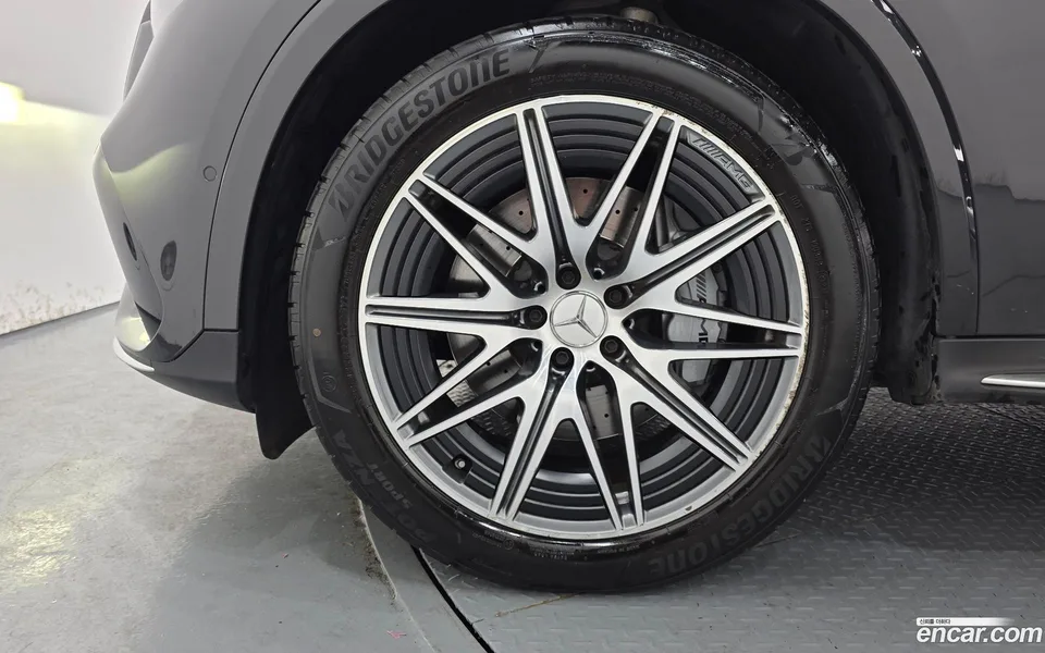 Mercedes-Benz GLC-Class AMG GLC43 4MATIC 2024 — миниатюра 2
