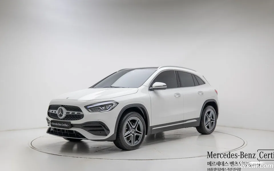 Mercedes-Benz GLA-Class GLA250 4MATIC 2022 — фото 1, купить с доставкой в Москву