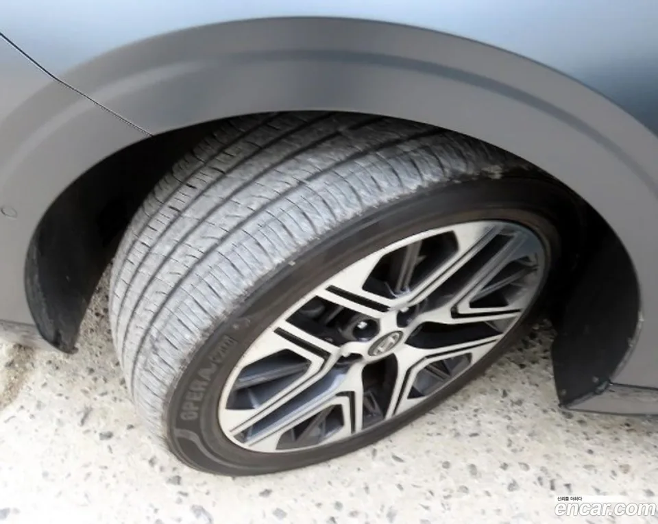 Hyundai Grandeur Hybrid 2023 — миниатюра 2
