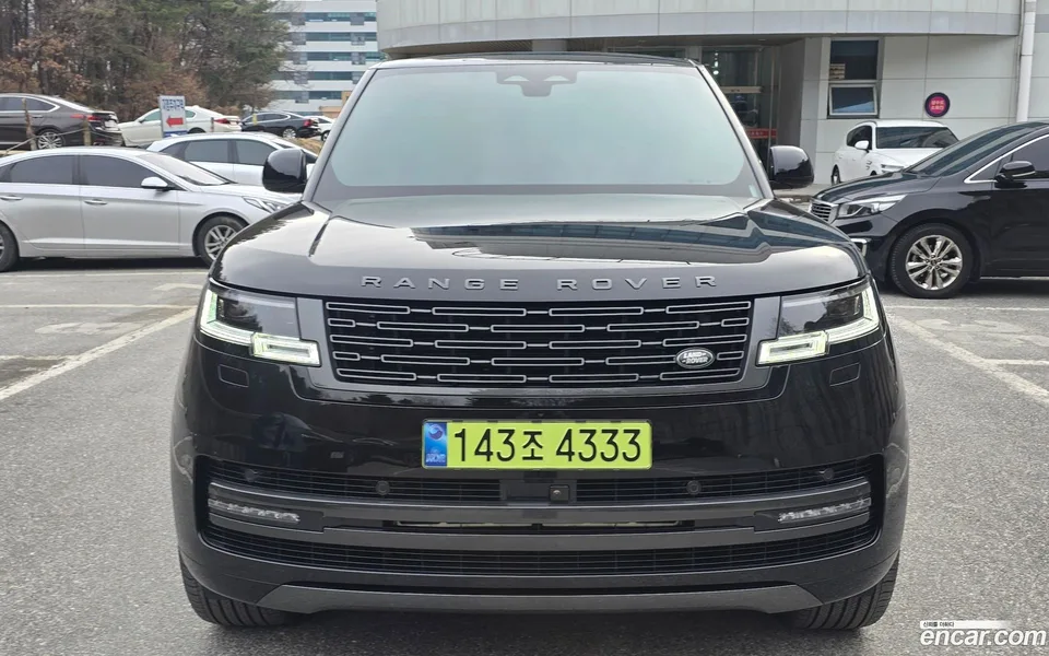 Land Rover Range Rover P530 AB LWB 2025 — фото 1, купить с доставкой в Москву