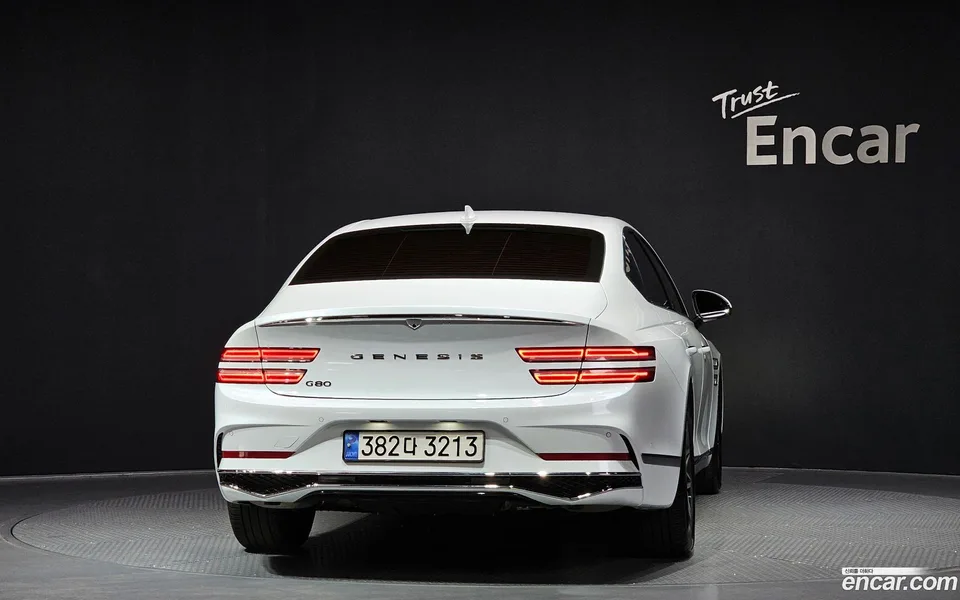 Genesis G80 2.5 2WD 2024 — миниатюра 4