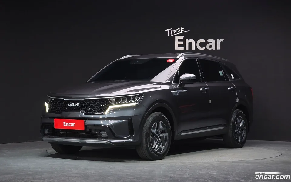 Kia Sorento HEV 1.6 4WD 2023 — фото 1, купить с доставкой в Москву
