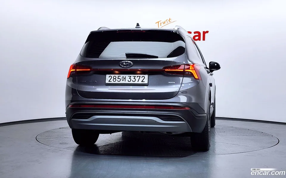 Hyundai SantaFe 2.2 4WD 2023 — миниатюра 4