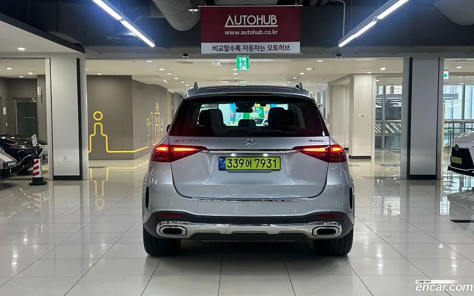 Mercedes-Benz GLE-Class GLE450 4MATIC AMG Line 2025 — thumbnail 4