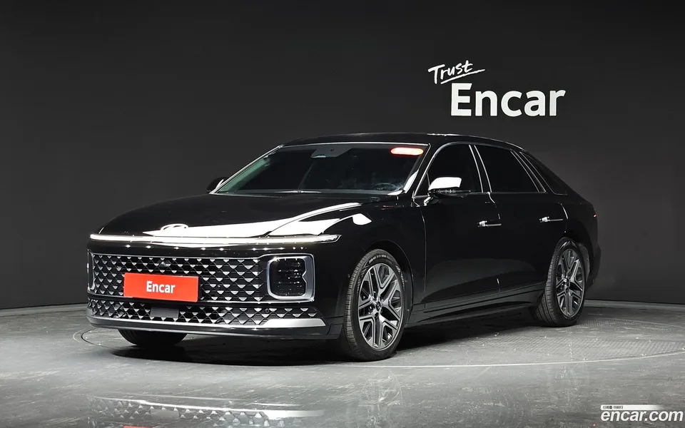 Hyundai Grandeur 3.5 2WD 2023 — фото 1, купить с доставкой в Москву