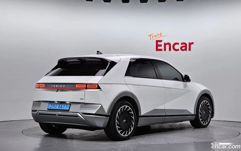 Hyundai Ioniq 5 AWD 2022 — миниатюра 2
