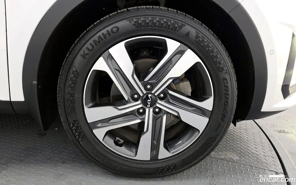 Kia Sorento HEV 1.6 2WD 2023 — миниатюра 2