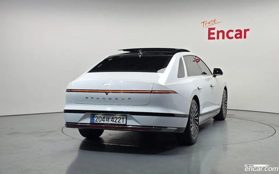 Hyundai Grandeur 2.5 2WD 2025 — миниатюра 4