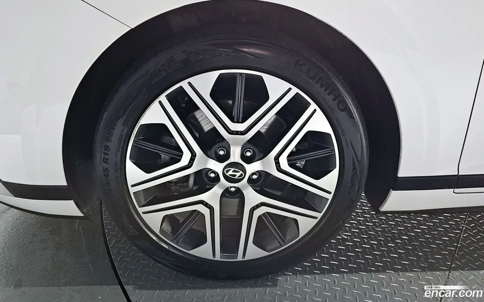 Hyundai Grandeur 3.5 LPG 2WD 2023 — миниатюра 2