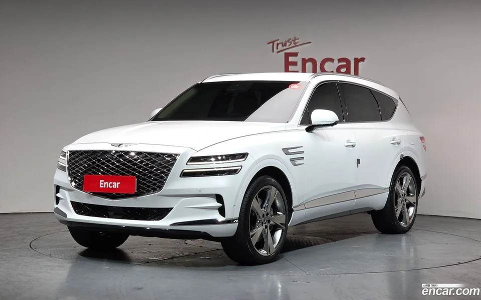 Genesis GV80 2.5T AWD 2022 — photo 1, buy with delivery to Moscow