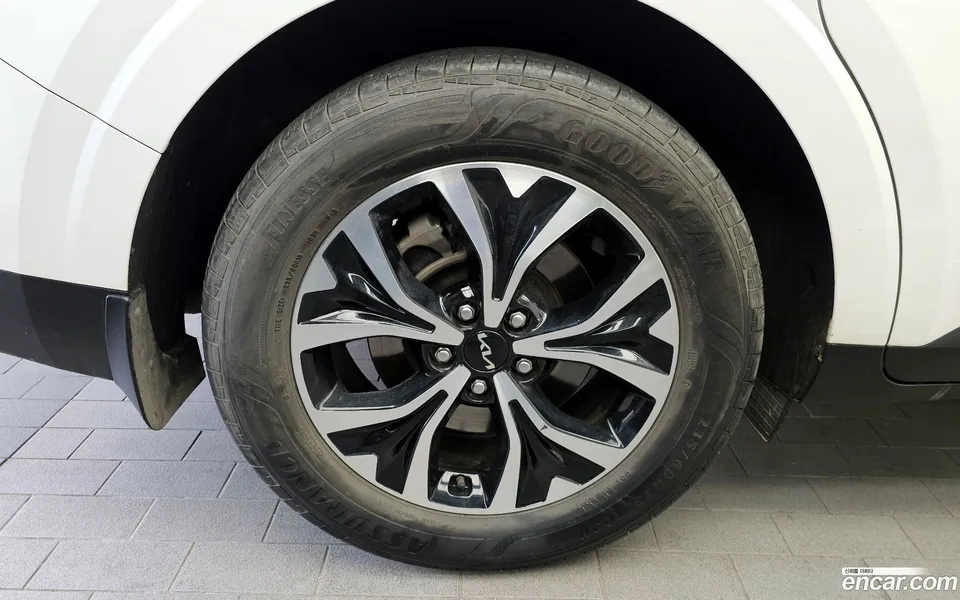 Kia Carnival 11 2022 — миниатюра 2