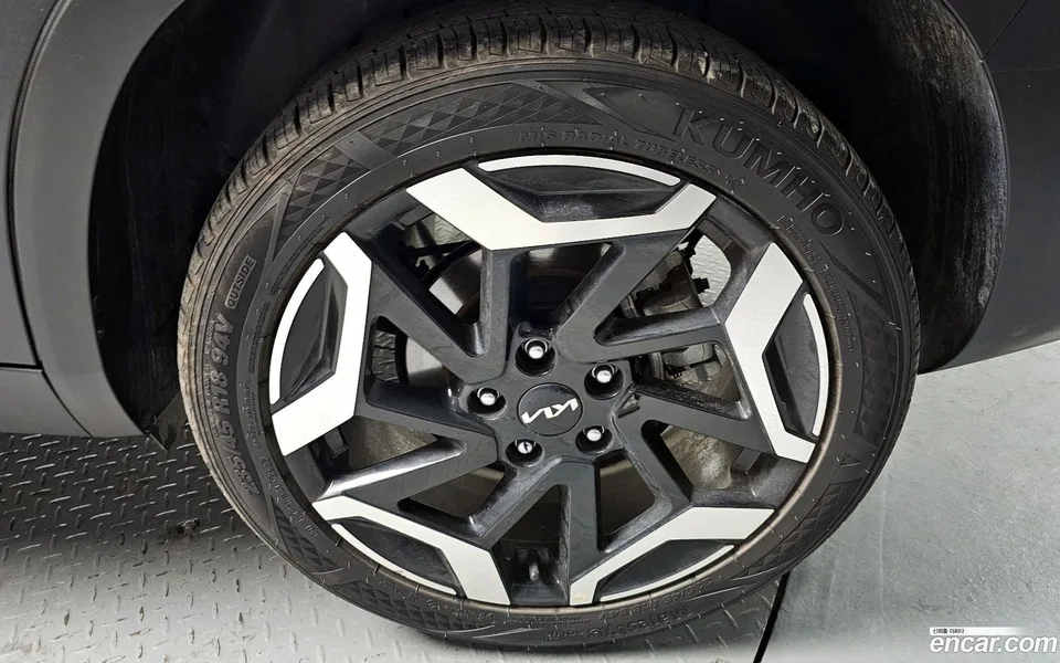 Kia Seltos 1.6 2WD 2022 — миниатюра 2