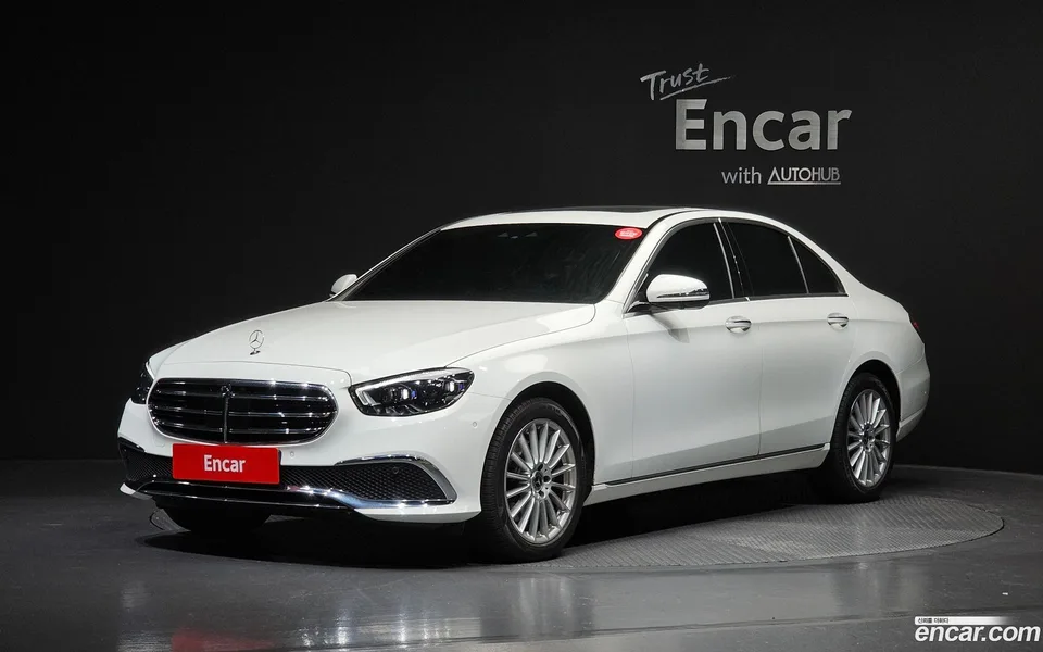 Mercedes-Benz E-Class E220d 4MATIC 2022 — фото 1, купить с доставкой в Москву