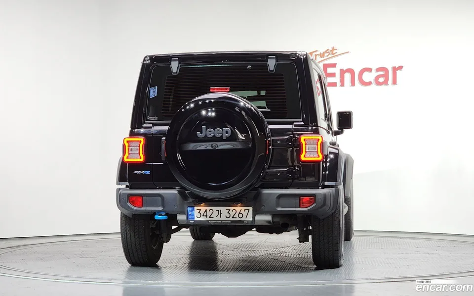 Jeep Wrangler 2.0 4 4xe 2022 — миниатюра 4
