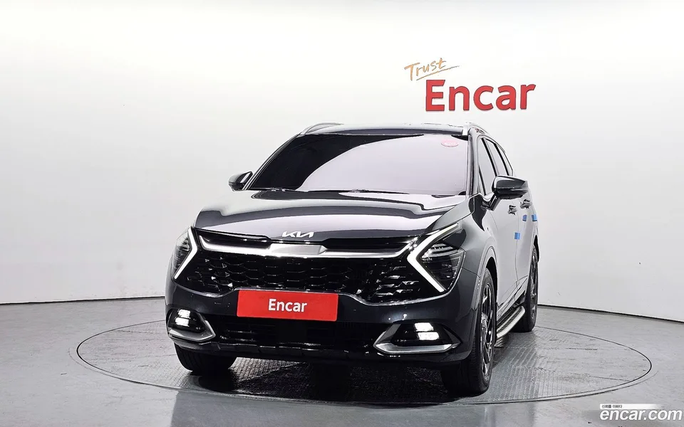 Kia Sportage 1.6 2WD 2023 — миниатюра 3