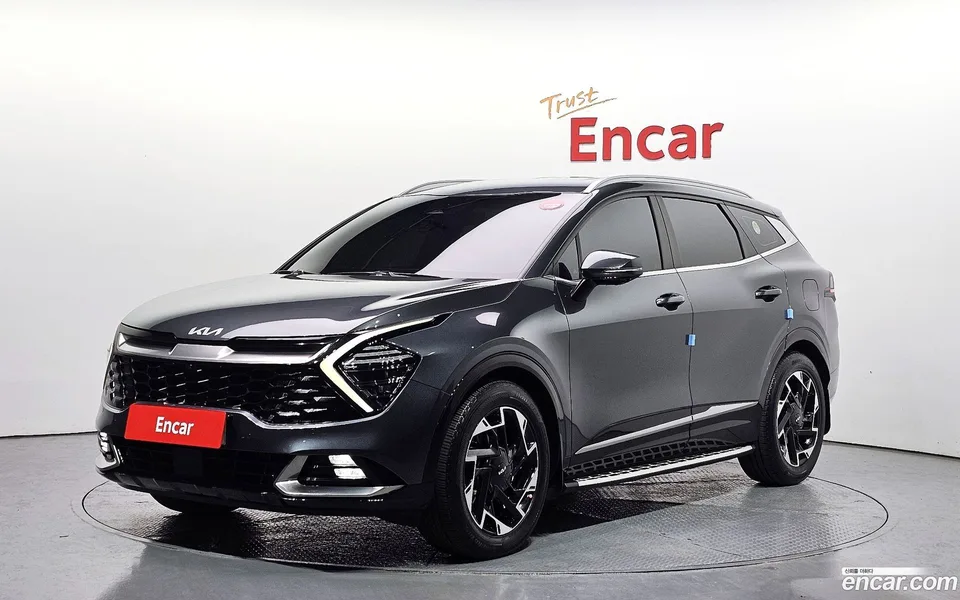 Kia Sportage 1.6 2WD 2023 — фото 1, купить с доставкой в Москву