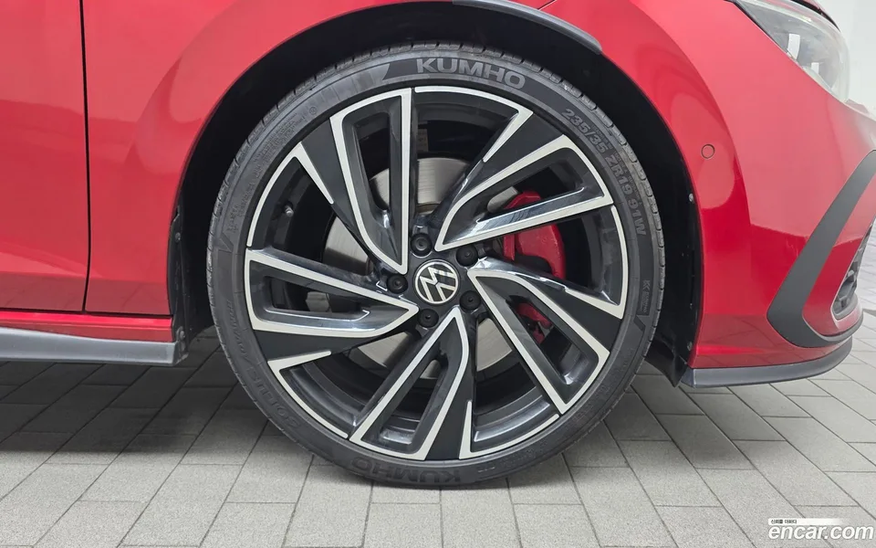 Volkswagen Golf 2.0 GTI 2024 — миниатюра 2
