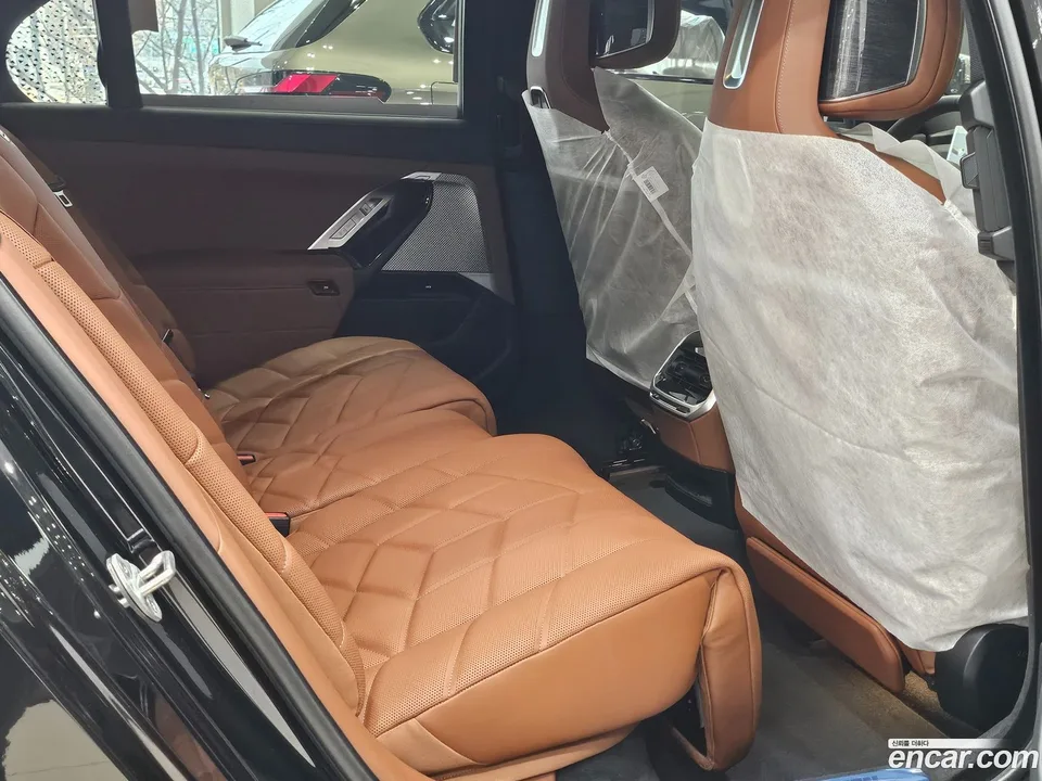 BMW 7 Series 740i xDrive M 2026 — миниатюра 2