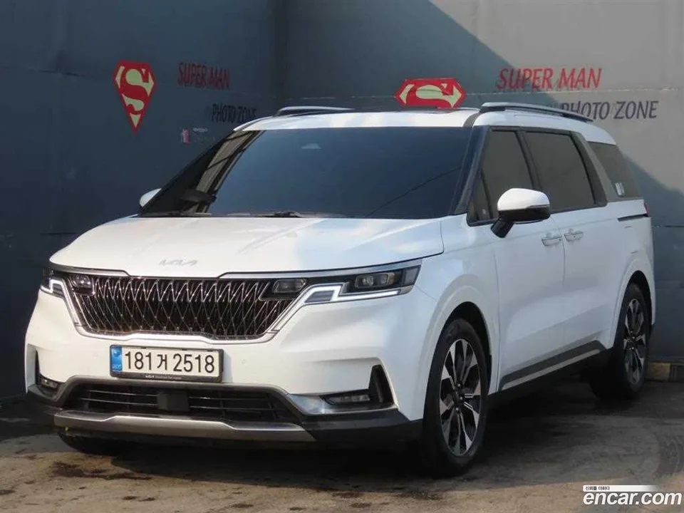 Kia Carnival 9 2022 — фото 1, купить с доставкой в Москву