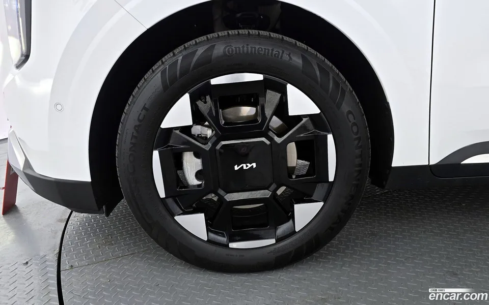 Kia Carnival HEV 7 2024 — миниатюра 2