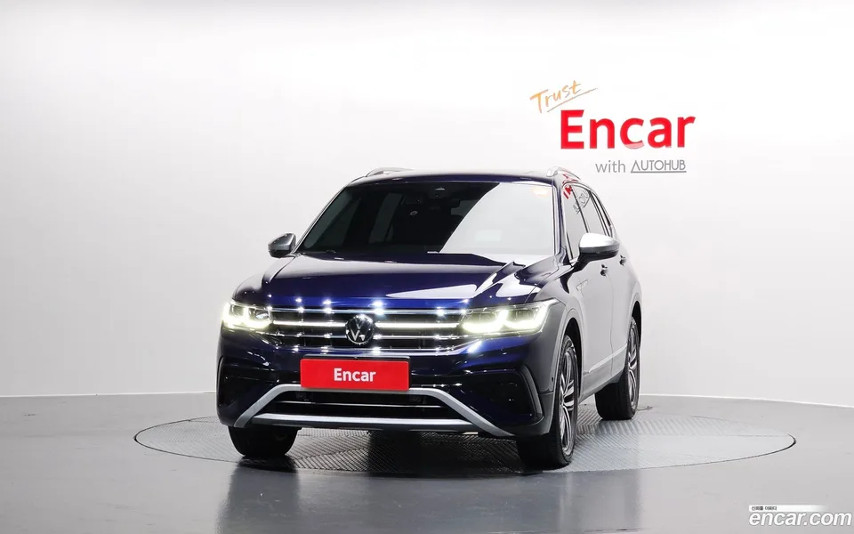 Volkswagen Tiguan Allspace 2.0 TSI 2022 — миниатюра 3