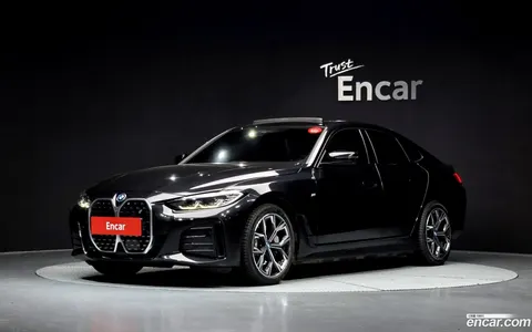 BMW i4 2022 купить в Москве