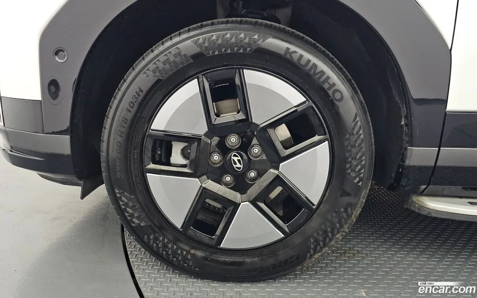 Hyundai SantaFe HEV 1.6 2WD 2024 — миниатюра 5