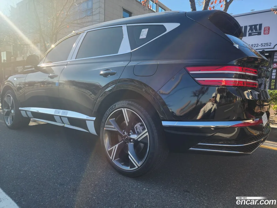 Genesis GV80 2.5T 2WD 2025 — миниатюра 2